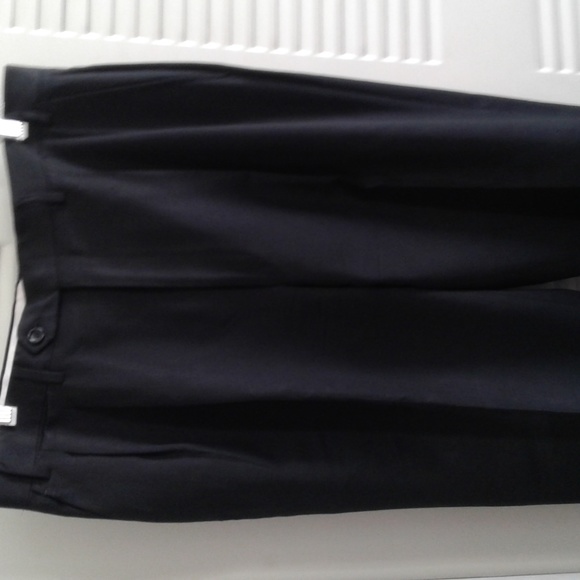 Bundle of 4  Mens Name Brand Dress Pants. 4 diff colors, all with bottom cuffs. - Picture 14 of 16